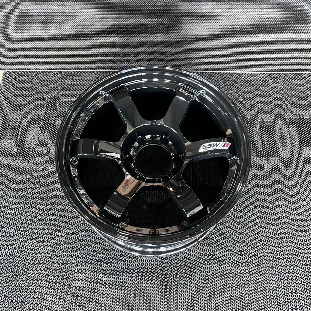 VELG SSW R18X9 ET 0 PCD 6X139.7 VELG MOBIL TE37 RING 18 PAJERO-FORTUNER