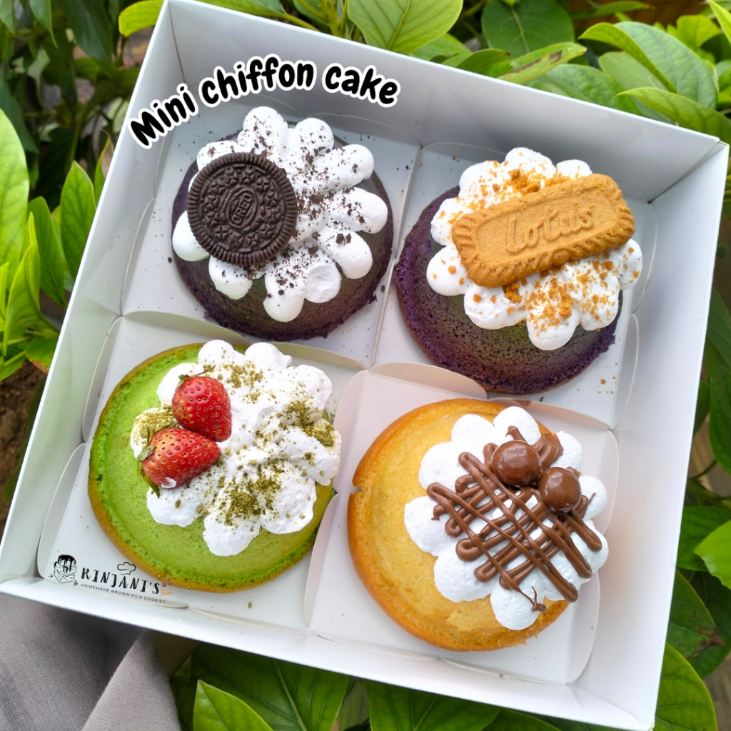 

Mini Chiffon Cake | Birthday Box of 4 Mini Chiffon Mini Birthday Cake ukuran 10x10