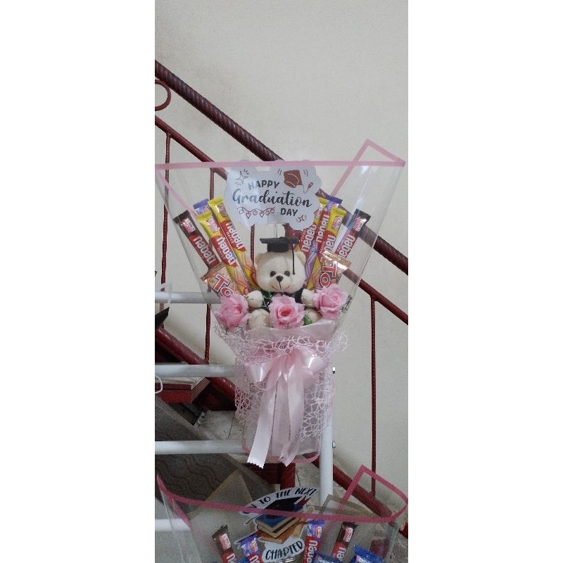 Buket Snack dan boneka bunga