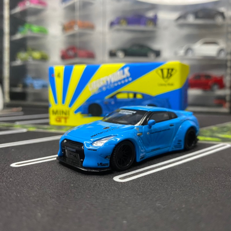 Mini GT LB*Works Nissan GT-R R35 Light Blue