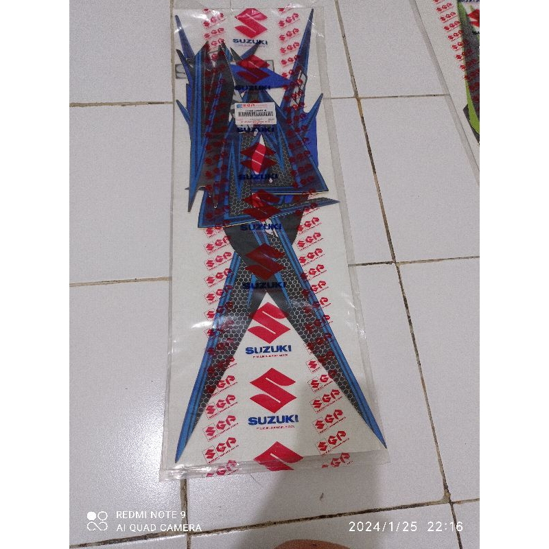 stikerStripingSkywaveLisbodyLismotorskywaveSkywave125BiruhitamSkywaveStripingSkywave2008OriginalSGP