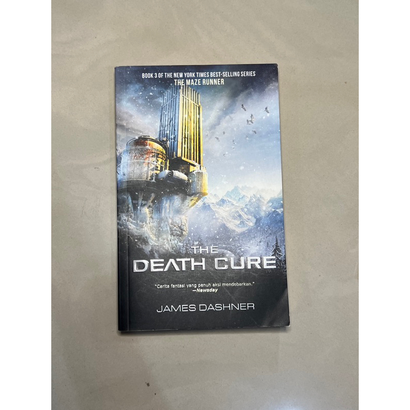 Novel Preloved — The Death Cure (The Maze Runner #3)