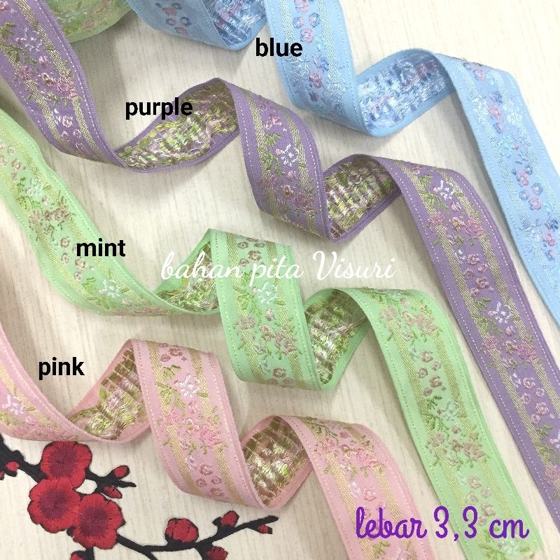 Pita Bordir CNY Imlek Bunga Kecil Dua Lis 3,3 cm per yard (90 cm)