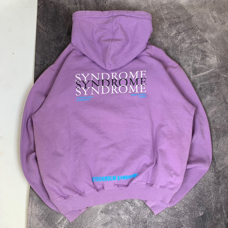 Hoodie Ona Basement