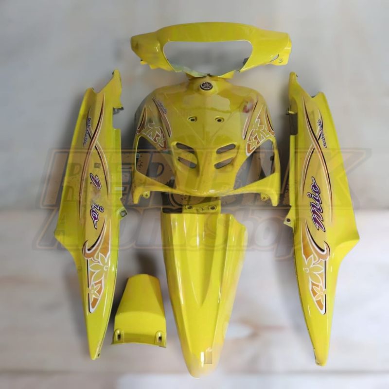 body set halus Mio sporty kuning motif bunga 2005