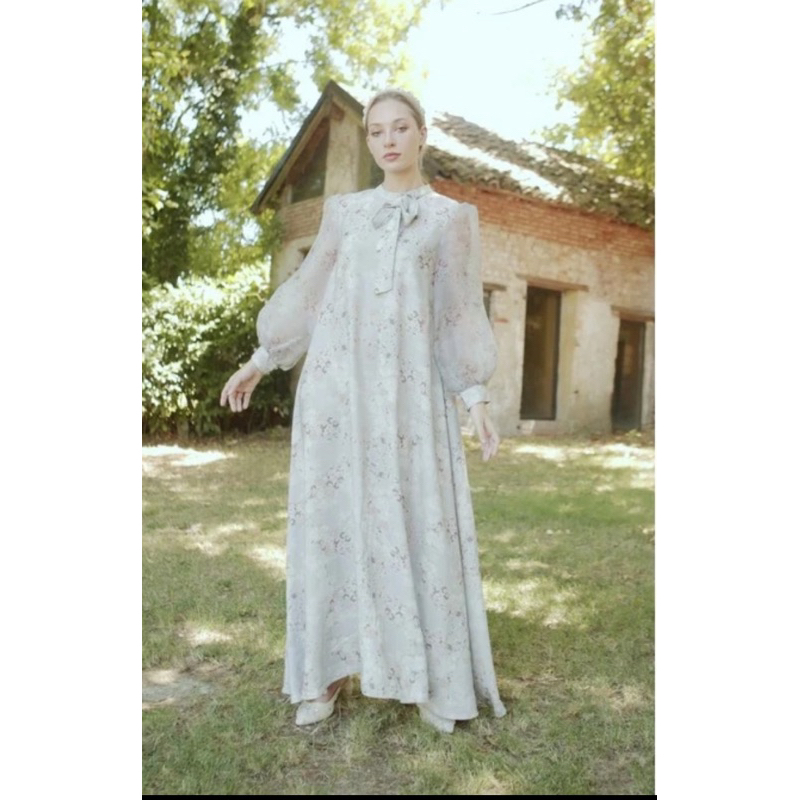 Talia Dress Dust Wearing Klamby