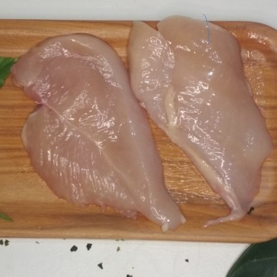 

Boneless Dada Shilin Ayam Frozen Perpack