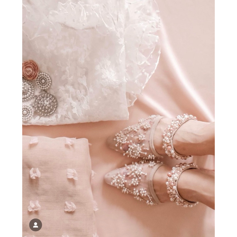 Gazelle by debby hardinata shooting star mischa 36 (PL)