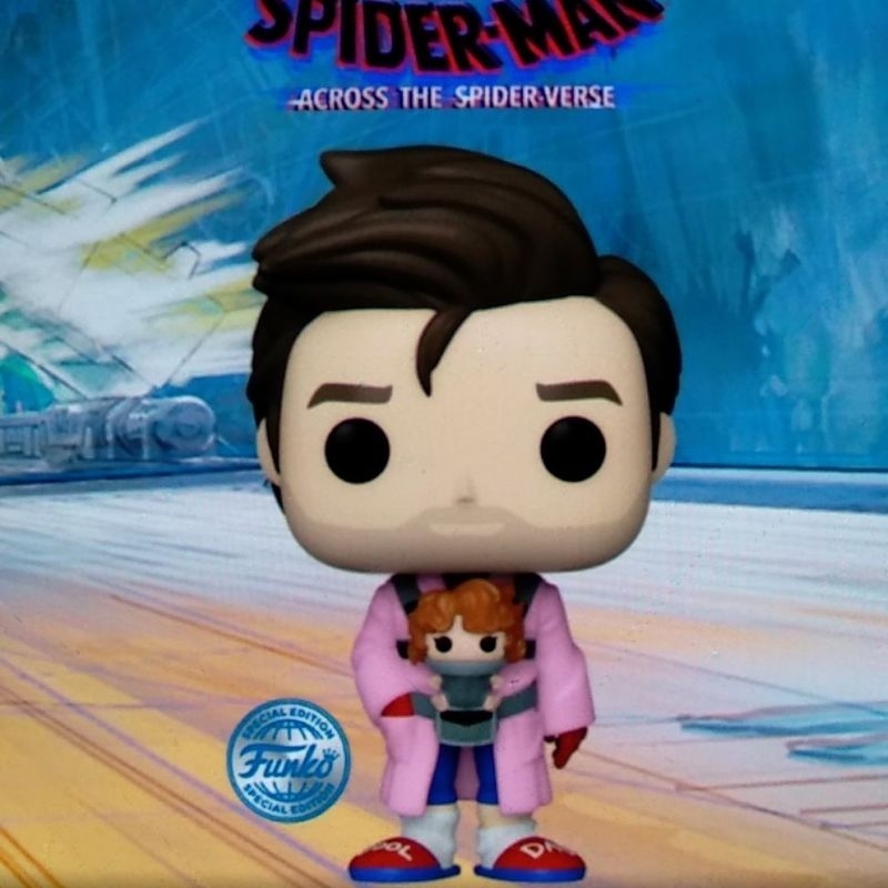 funko pop marvel across the spider verse peter parker & mayday