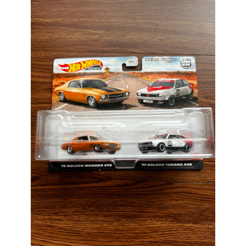 Hot Wheels Twinpack Monaro Torana