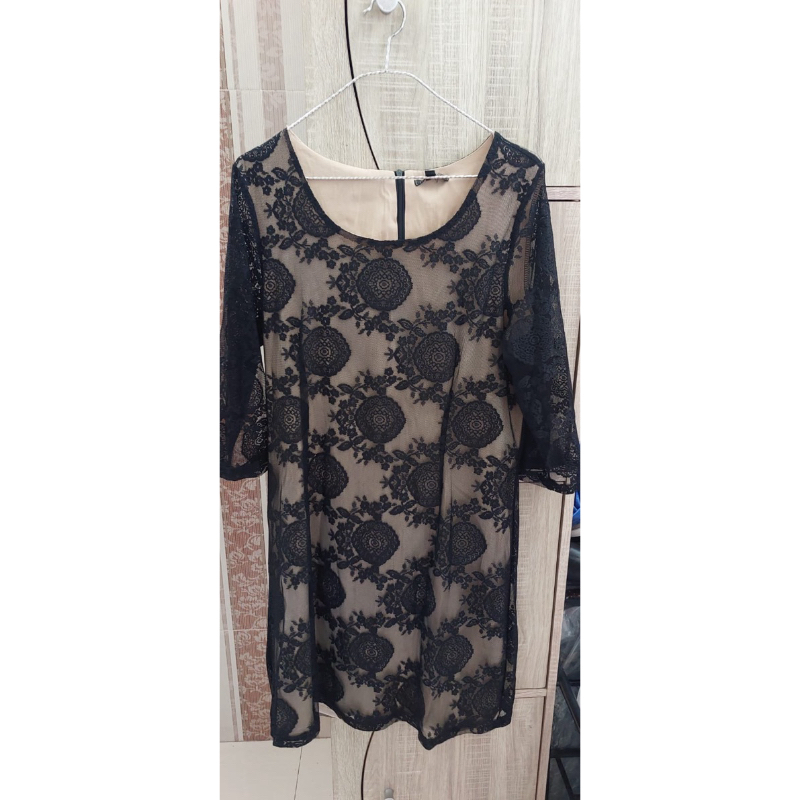 Preloved - Dress Hitam Furing Brokat