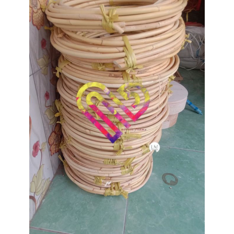 rotan kulit bulat pilihan buat kerajinan sangkar burung