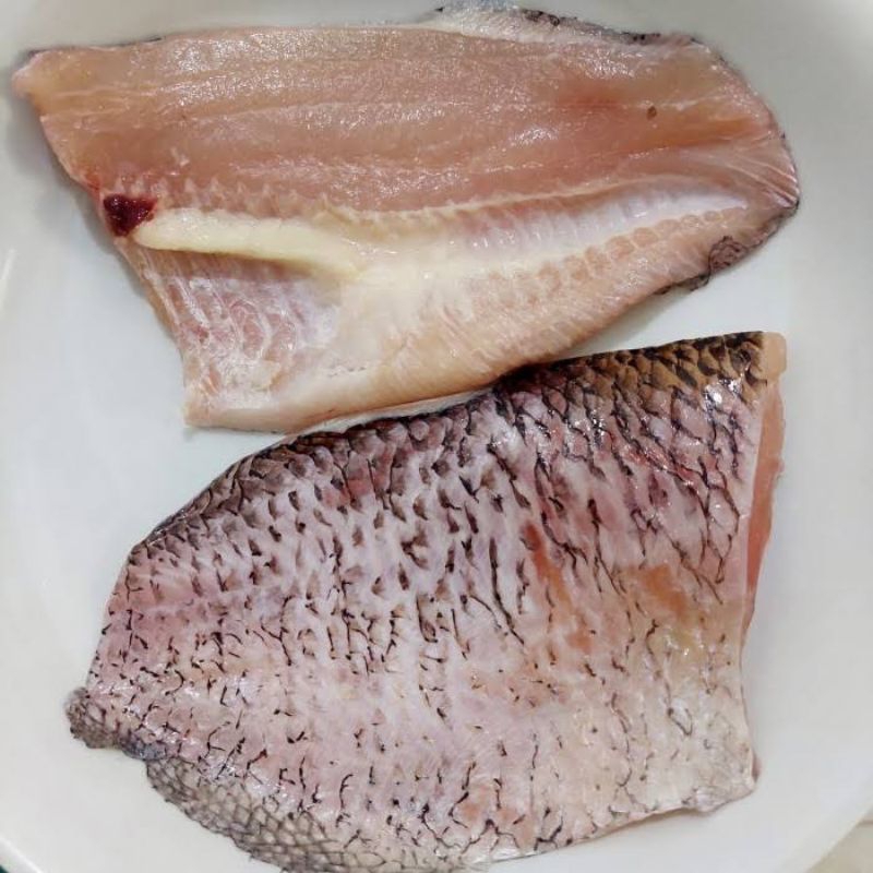 

Fillet Ikan Gurame / Ikan gurame bumbu kuning