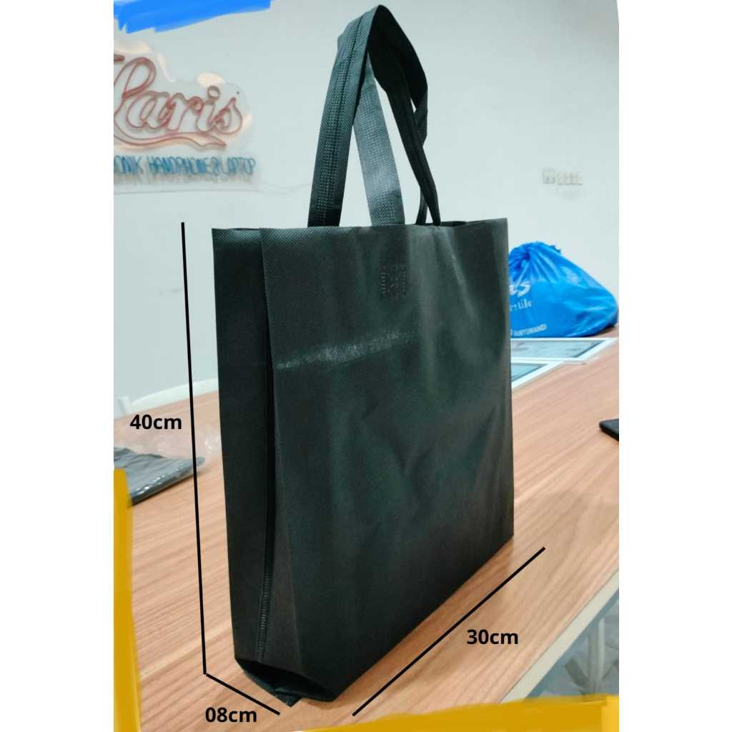 

TAS SPUNBOND UKURAN 40X30X08 HARGA LUSINAN KAIN TEBAL