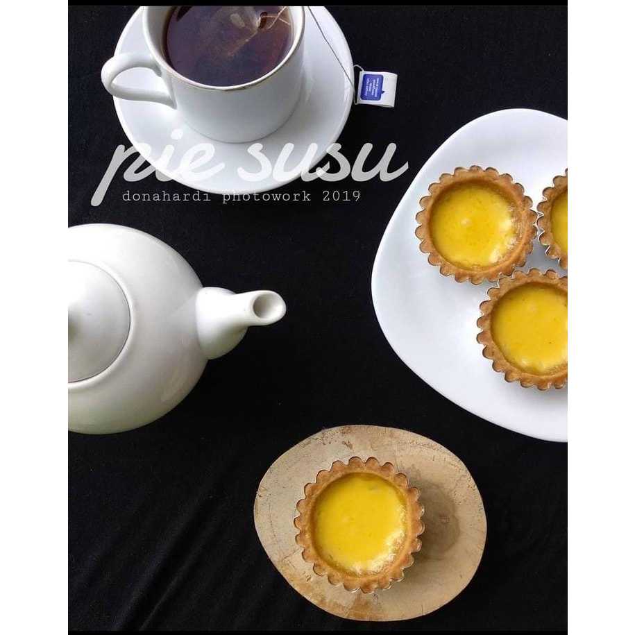 

Kue Pie Susu Premium Halal