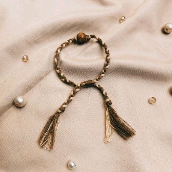 Gelang benang manik²/gelang tangan/aksesoris/hiasan tangan