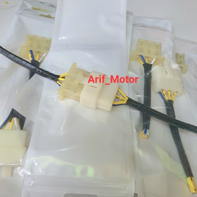 Soket Sambung bagian aki Kabel Body Beat Fi Scoopy Fi Specy Fi Old Stater Kasar