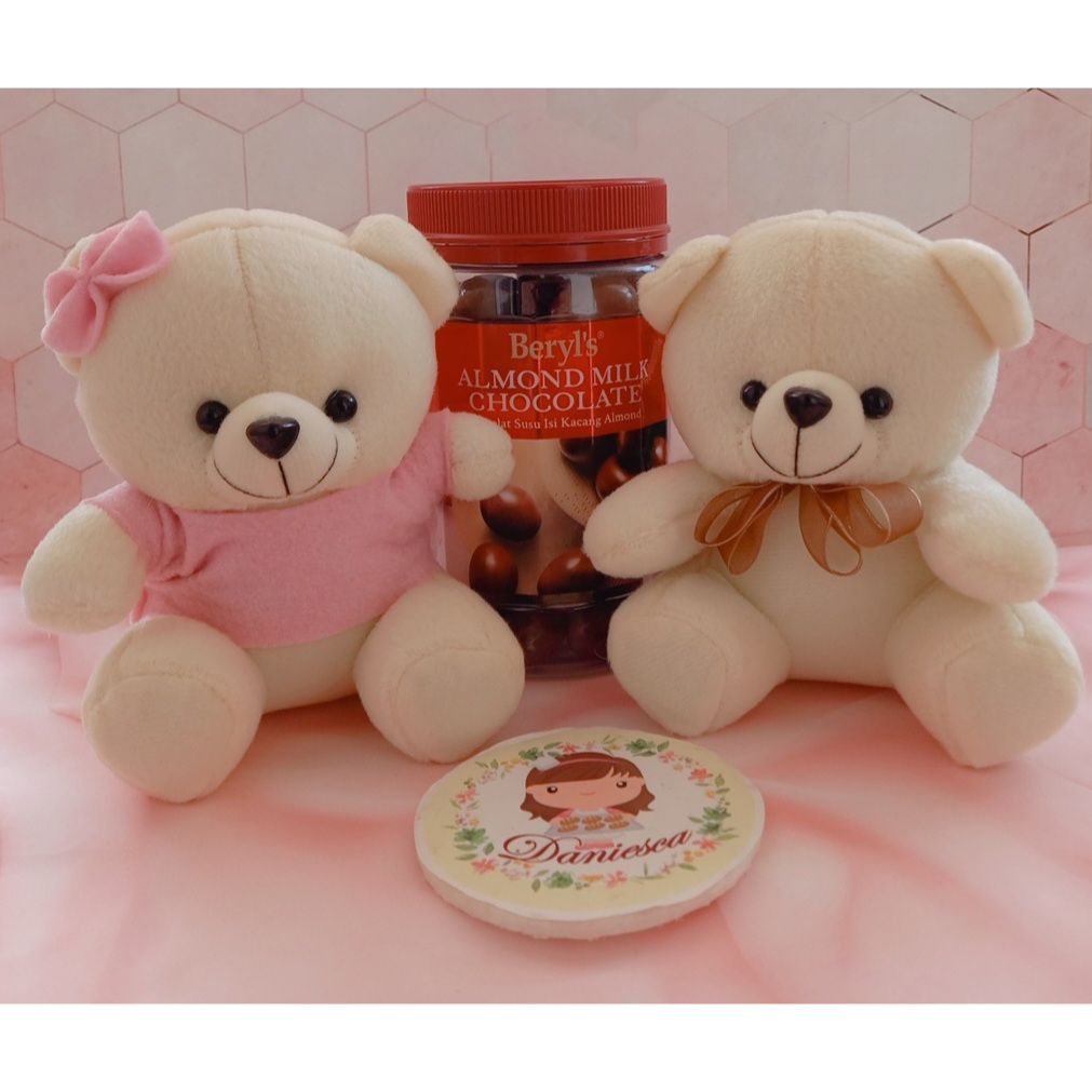 

.VD29-Hadiah valentine coklat beryls boneka teddy bear ( ds bgr )