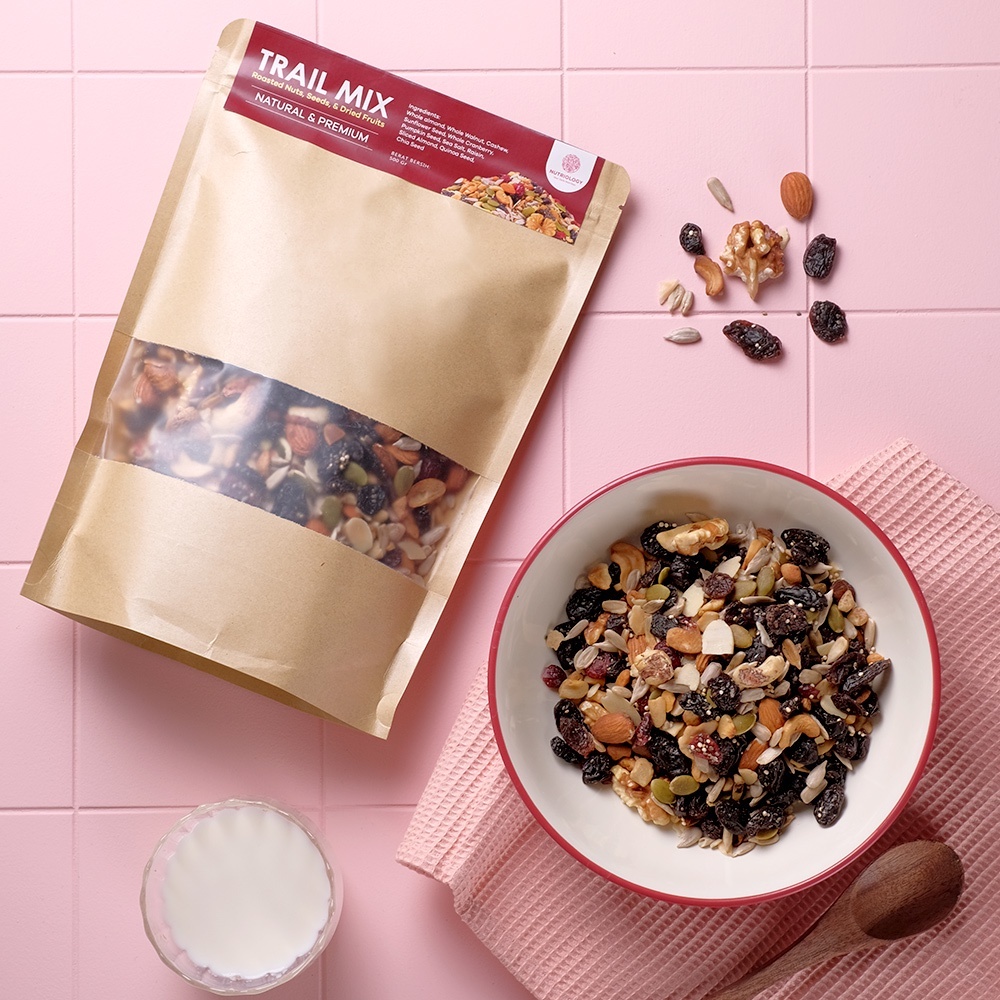 

Trail Mix Nutriology 250 gr Cemilan Enak Diet Sehat Praktis murah Bergizi Premium Alami Roasted Nut Seed Dried Fruit