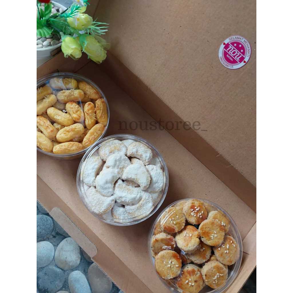 

PAKET KUE KERING MIX