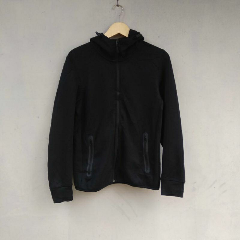 ZIPPER HOODIE UNIQLO DRY SECOND