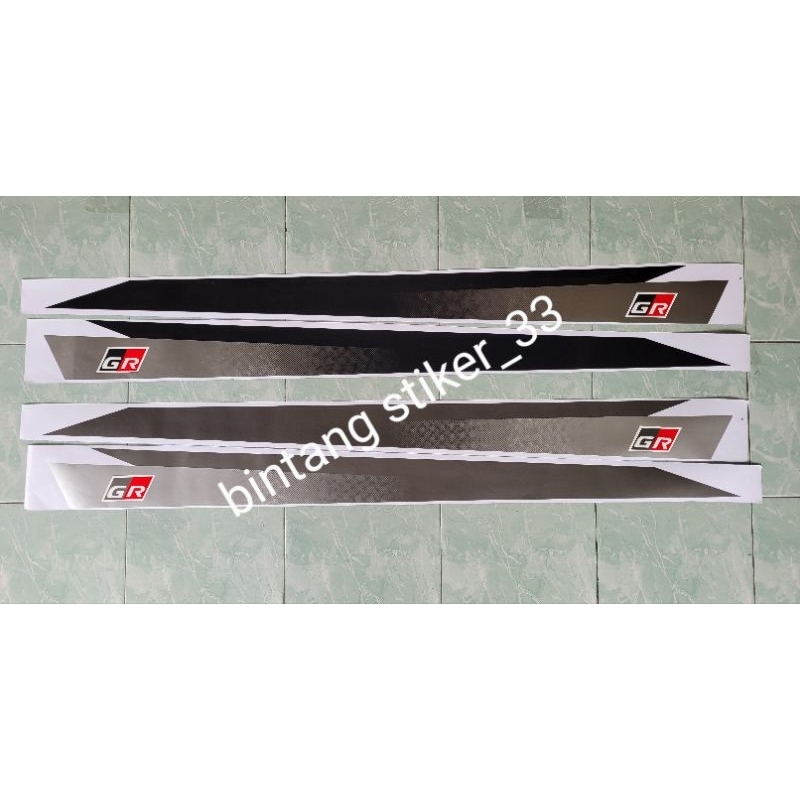 sticker GR fortuner/stiker lis body samping fortuner GR