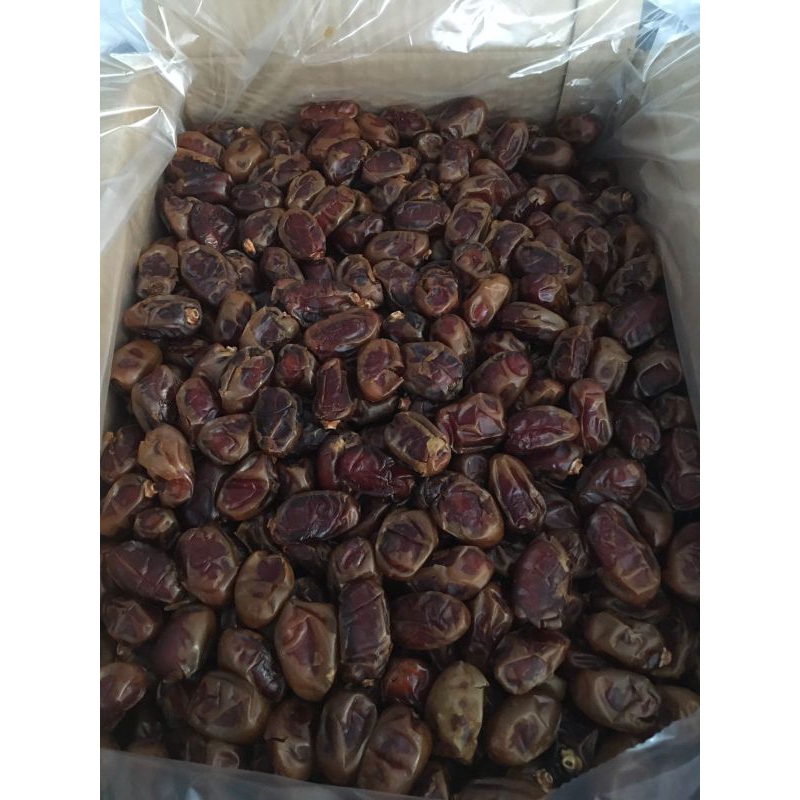 

Kurma khalas saad Berat 10 kg/box