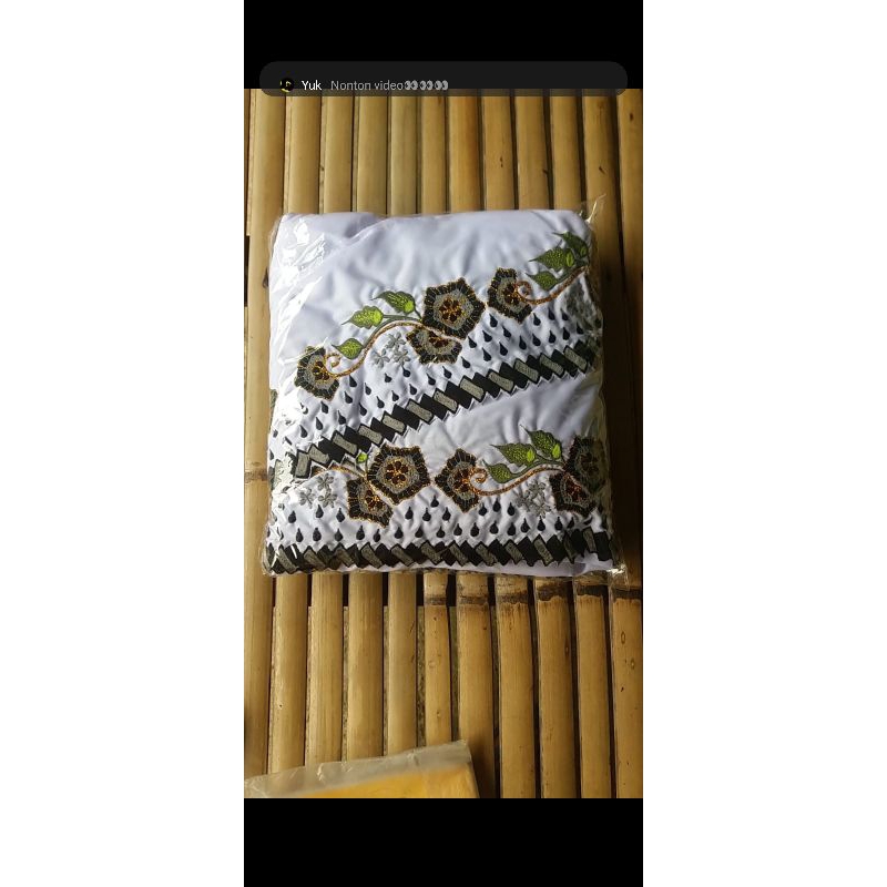 mukena Madura/PRODUKSI MUKENA BORDIR MADURA