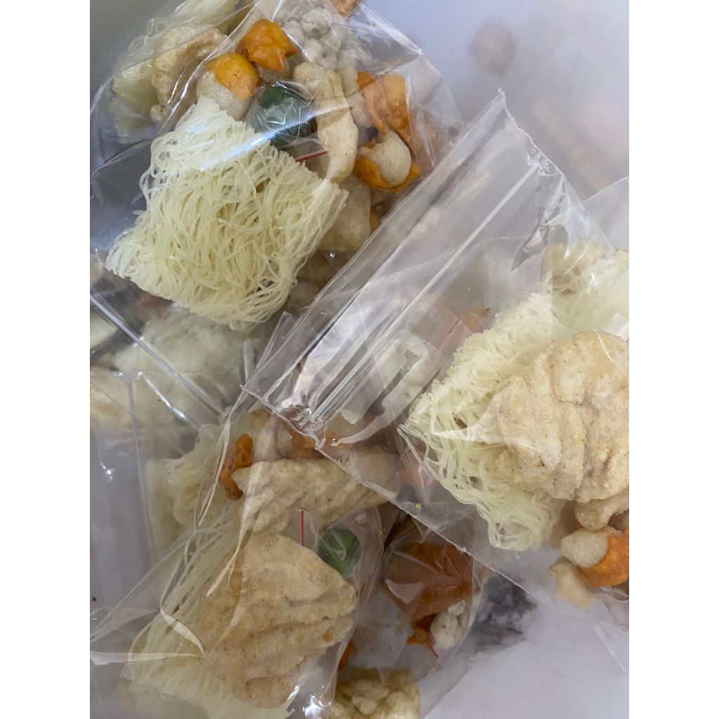 

PAKET ISI (12 PCS) CUANKI INSTAN MAMIN