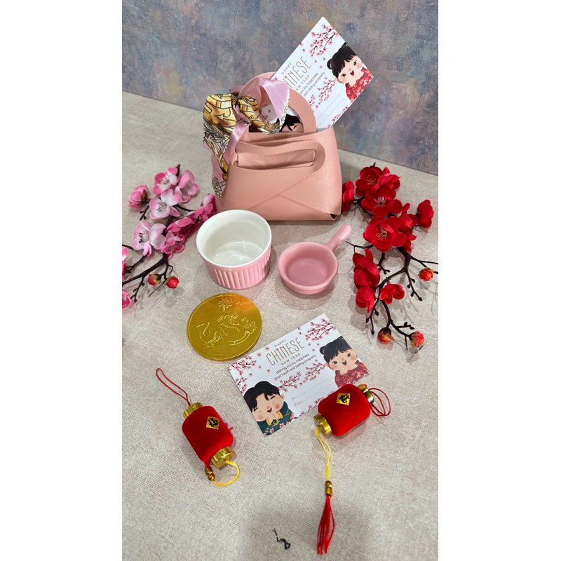 

hampers dragon pink imlek.