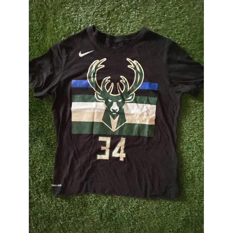 Kaos NBA Milwauke Bucks Antetokoumpo