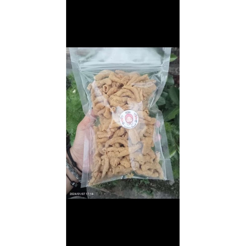 

kripik usus 250gram