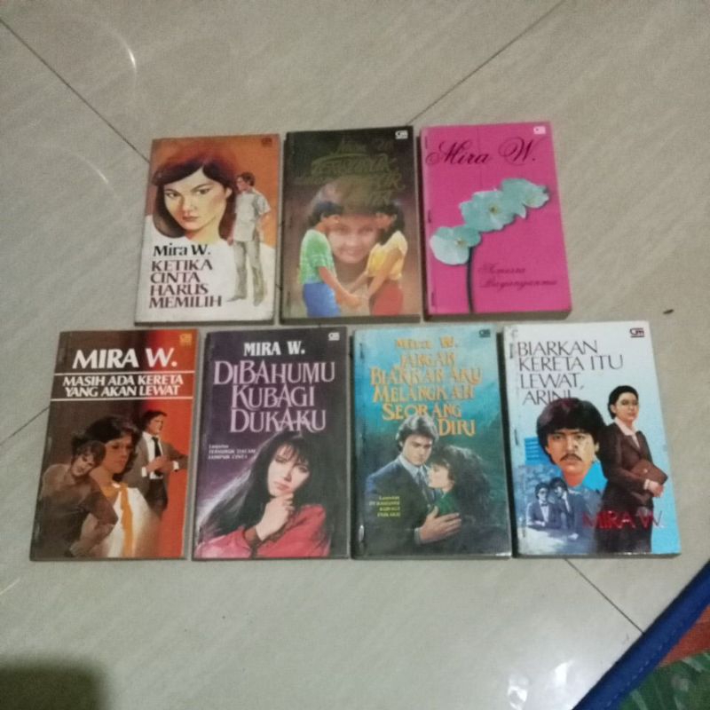 7 NOVEL ORI MIRA W PENERBIT GRAMEDIA