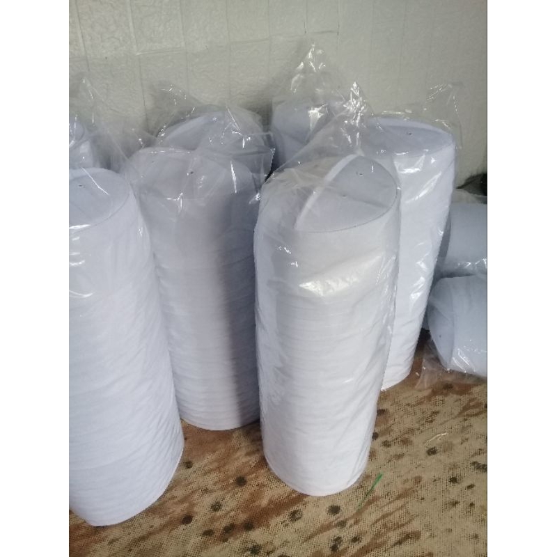 peci assagofah polos putih