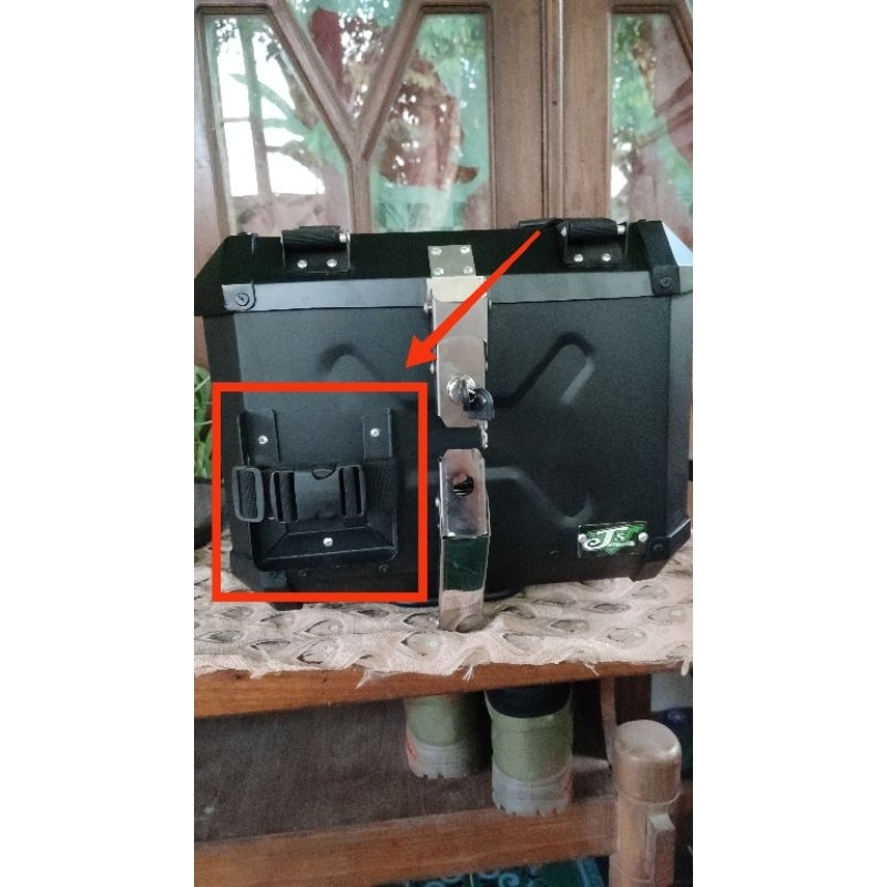 holder botol untuk sidebox dan topbox pannier
