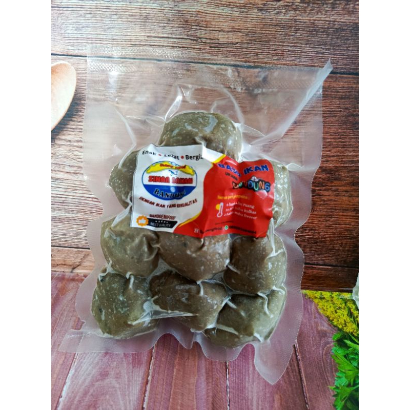 

Baso Ikan Kecil Sinar Bahari hitam