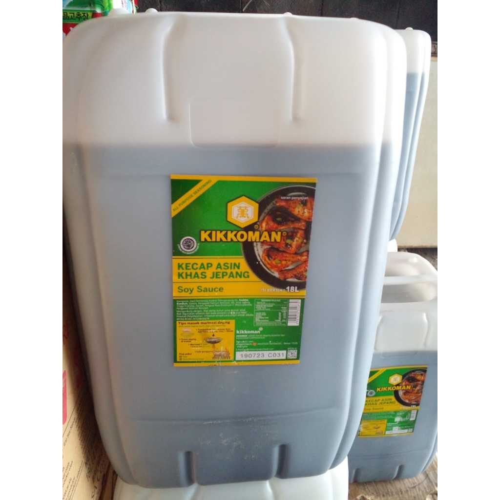 

Kikoman Kecap Asin LOKAL - 18 Liter
