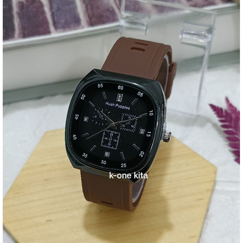 JAM TANGAN WANITA DAN PRIA JAM TANGAN TALI KARET KOTAK ANGKA JAM TANGAN VIRAL ANALOG