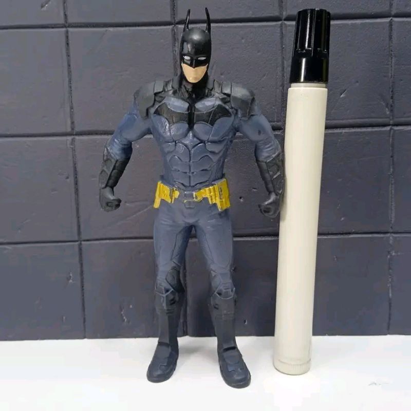 mainan action figureBatman from Arkham Knight Bendable Figure NJ Crocebendable posseable collectable