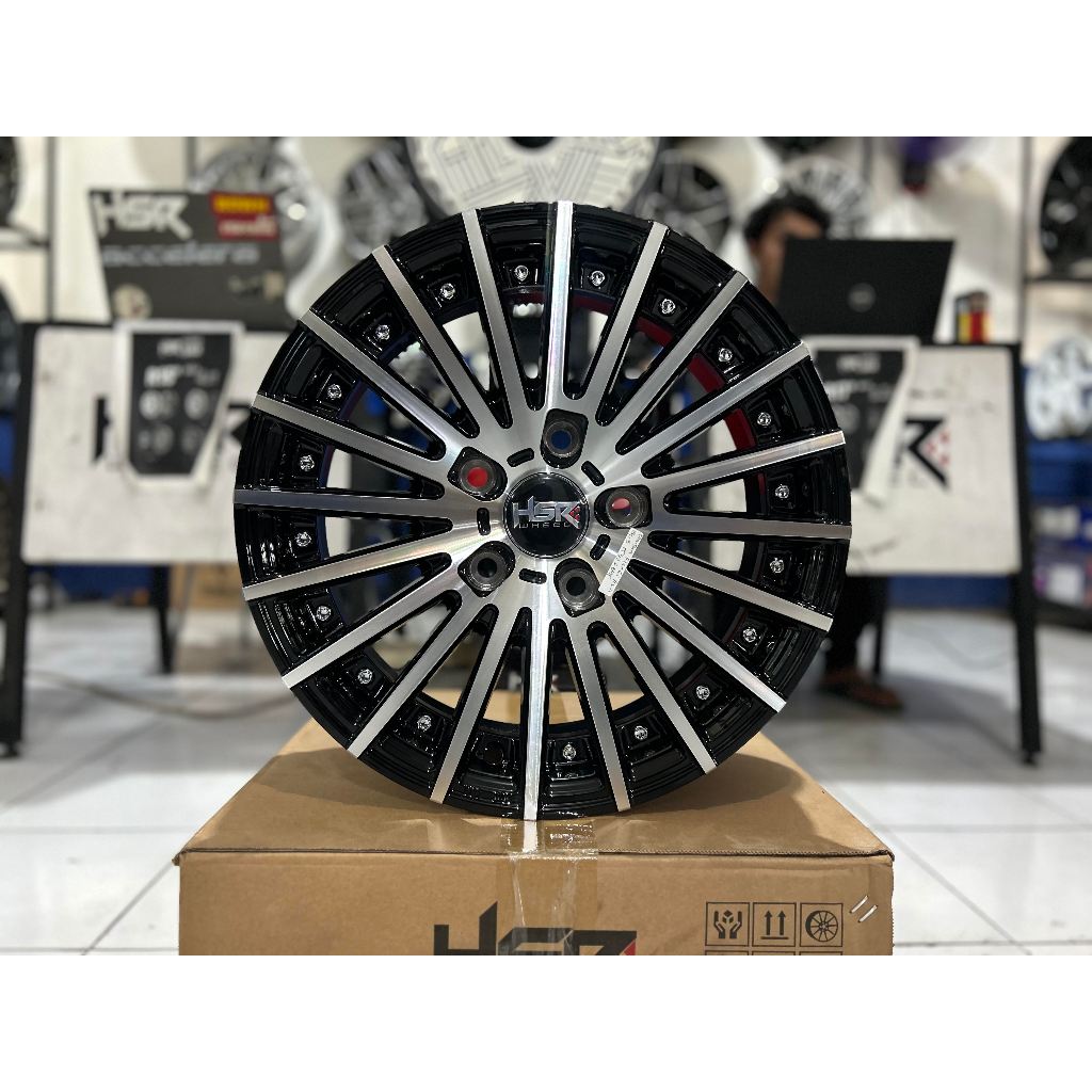 PELEK MOBIL RACING R15 HSR TANDAM PCD 5X114 WARNA BLACK POLISH VELG HSR RING 15 LEBAR RATA