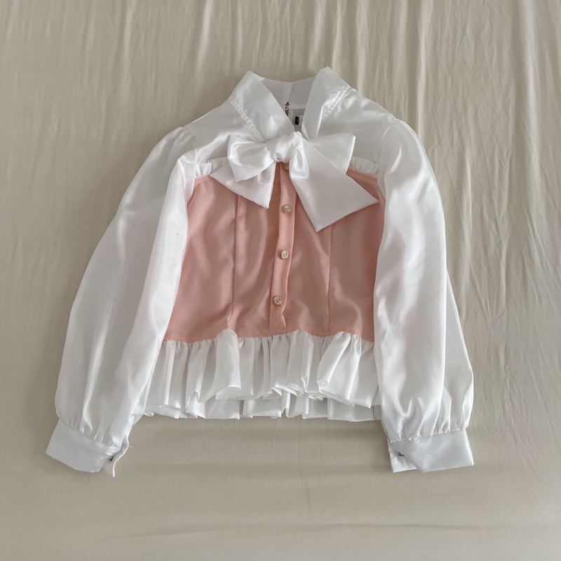 Ninette - Ryeongi Blouse