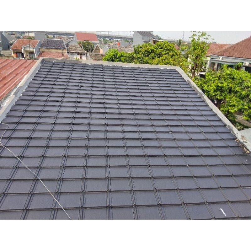 pemasangan atap rangka bajaringan 0,75 dan genteng kokorof sudah + bongkar