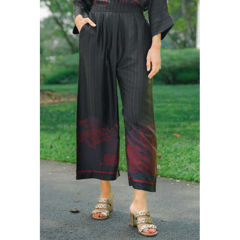 AQUILA PANTS CRIMSON - BENANG JARUM