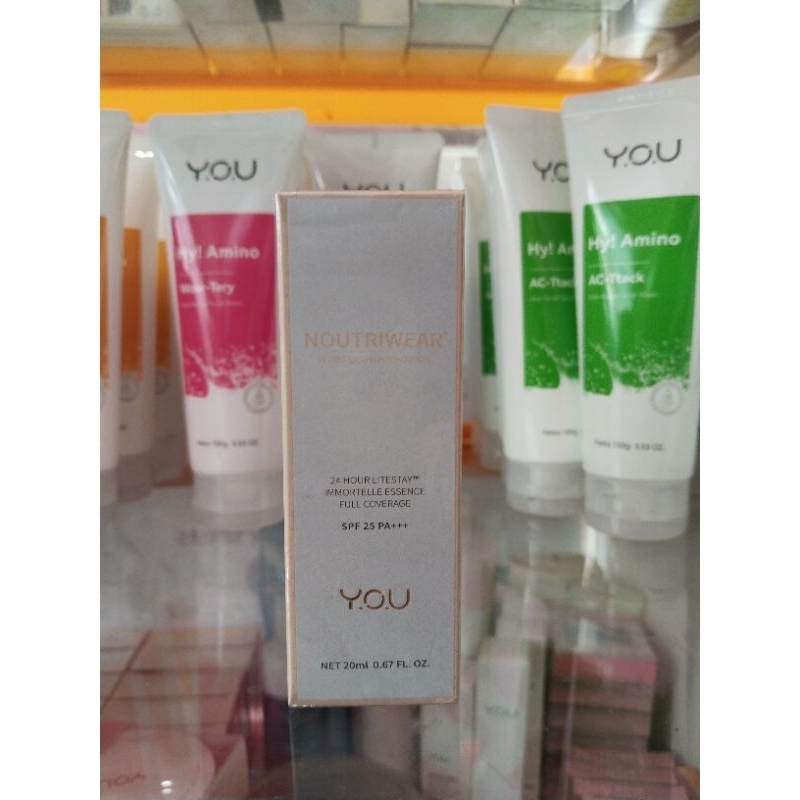 YOU NOUTRIWEAR VELVET FOUNDATION