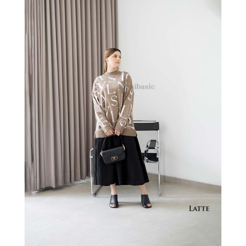 Sylmi Basic Monogram Sweater