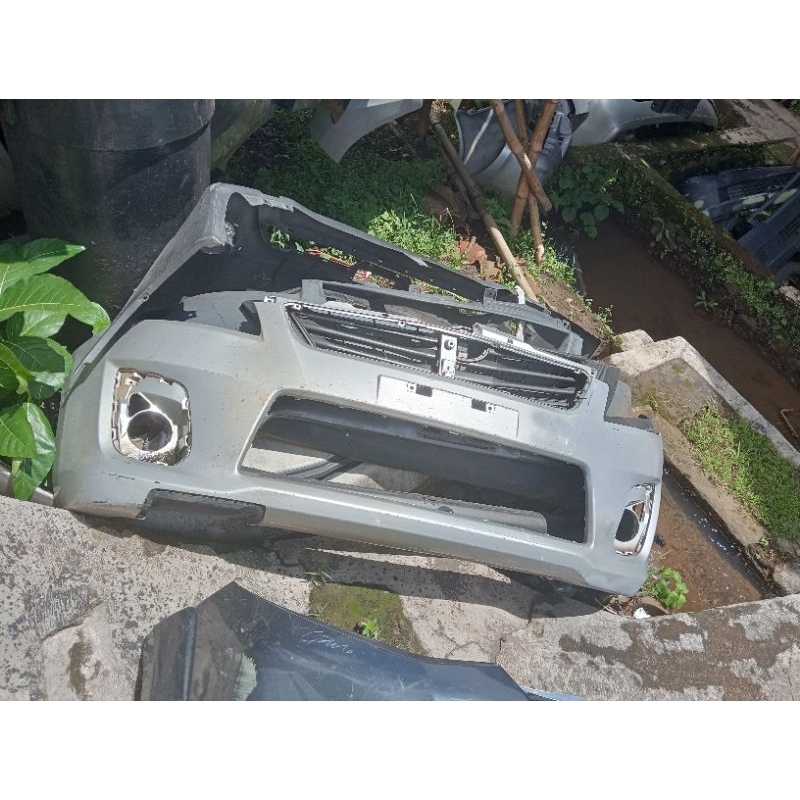 bemper depan Suzuki Ertiga 2012 gen 1