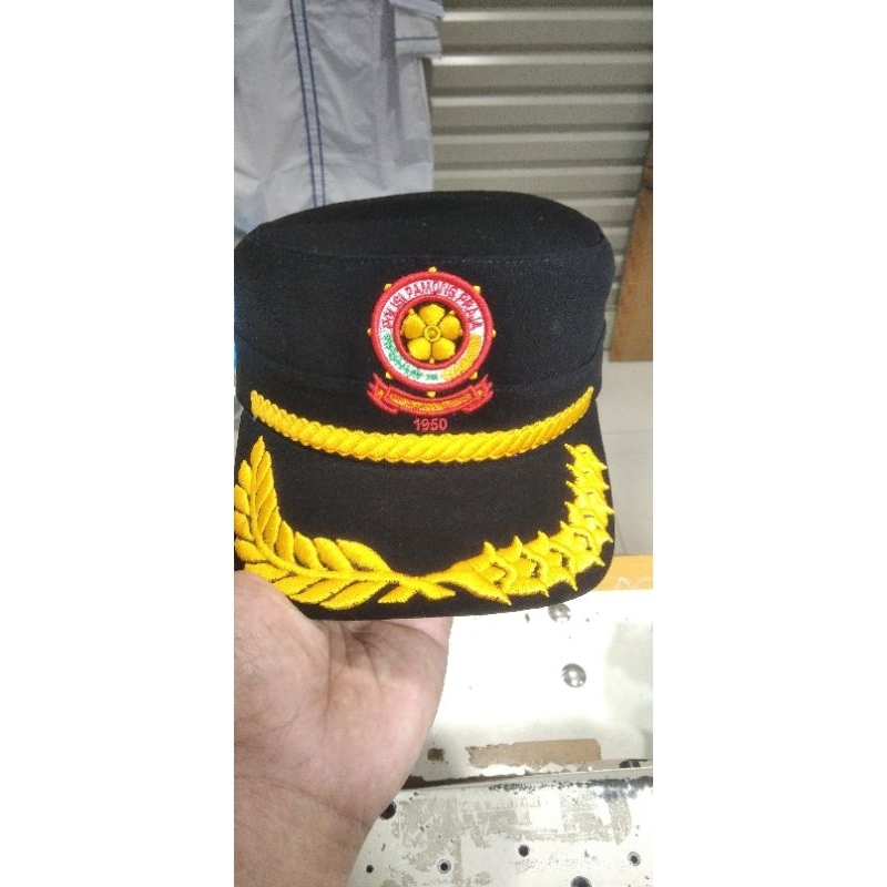 topi pol pp golongan 3