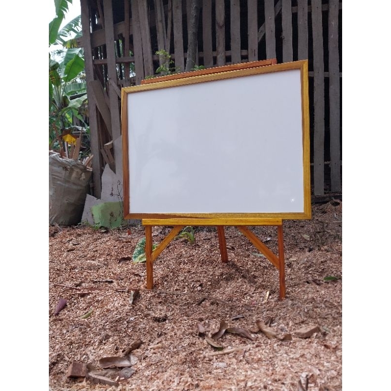 

papan tulis anak dengan ukuran besar 80x60cm+peyanga+sepidol