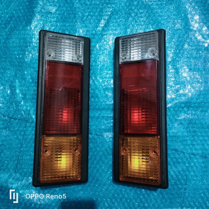 lampu stop lamp lampu belakang canter ORIGINAL