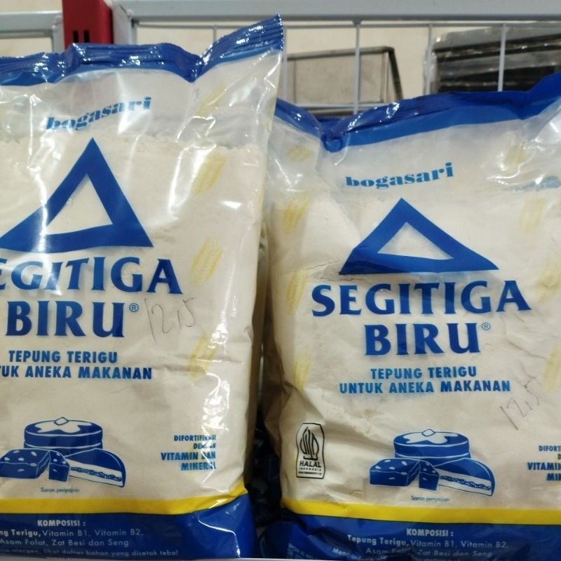 

Aneka Tepung Segitiga Biru Premium 500g 1kg Kemasan